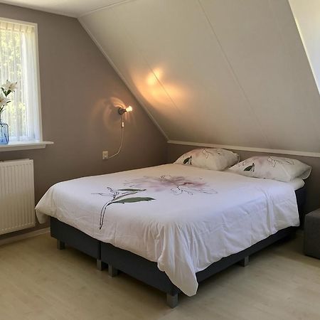 Bed And Breakfast De Lijster Zuid-Scharwoude Exterior foto